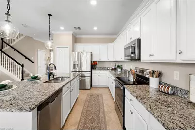 9258 Shadow Oak Ln, Naples, FL 34120 - Photo 9