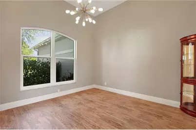 327 Burnt Pine Dr, Naples, FL 34119 - Photo 25