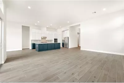 8717 Driftwood Dr, Naples, FL 34114 - Photo 5