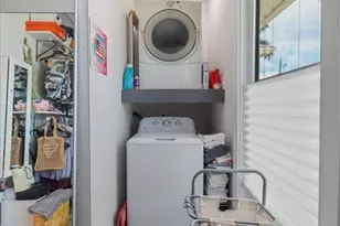 1282 Venetian Way, Naples, FL 34110 - Photo 29