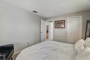 2031 Pine Isle Ln, Naples, FL 34112 - Photo 9