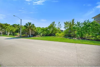 335 Hideaway Cir S, Marco Island, FL 34145 - Photo 7