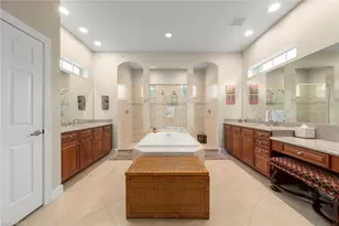 11982 Heather Woods Ct, Naples, FL 34120 - Photo 5