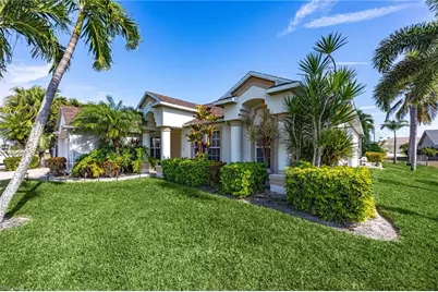 3327 SW 26th Ave, Cape Coral, FL 33914 - Photo 3