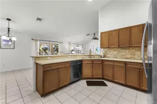 3327 SW 26th Ave, Cape Coral, FL 33914 - Photo 15