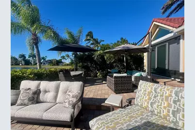 4685 Southern Breeze Dr, Naples, FL 34114 - Photo 11