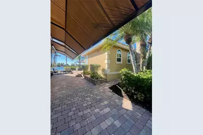 4685 Southern Breeze Dr, Naples, FL 34114 - Photo 7