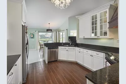 2126 E Crown Pt, Naples, FL 34112 - Photo 7