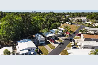 8516 Pepperwood Dr, Estero, FL 33928 - Photo 23