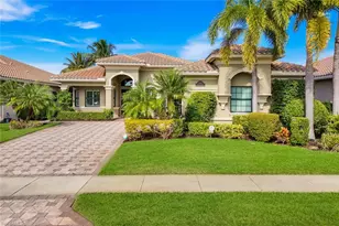 3917 Glacier Ct, Naples, FL 34119 - Photo 35