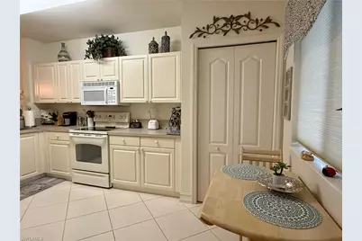 7823 Regal Heron Cir #9, Naples, FL 34104 - Photo 9