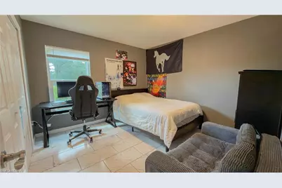 708 Wentworth Dr, Lehigh Acres, FL 33972 - Photo 11