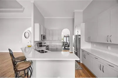 9882 El Greco Cir, Bonita Springs, FL 34135 - Photo 3