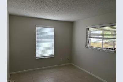 12 Desert Candle Cir, Lehigh Acres, FL 33936 - Photo 15