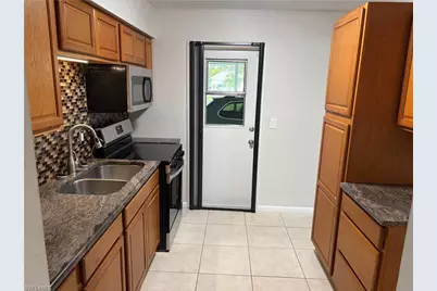 12 Desert Candle Cir, Lehigh Acres, FL 33936 - Photo 7