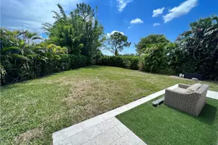 27300 Imperial Oaks Circle, Bonita Springs, FL 34135 - Photo 19