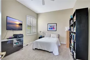 190 Vintage Cir, Naples, FL 34119 - Photo 5