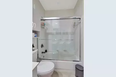 190 Vintage Cir #202, Naples, FL 34119 - Photo 9