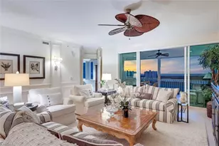 265 Indies Way, Naples, FL 34110 - Photo 5