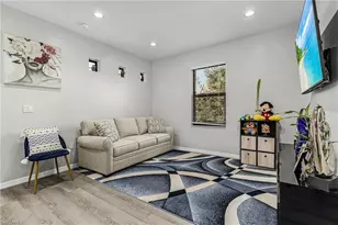 1363 Artesia Dr E, Naples, FL 34113 - Photo 19