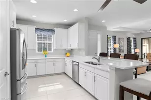 8111 Calle Canovas St, Naples, FL 34114 - Photo 5