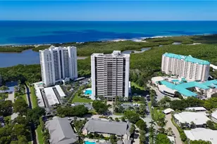 5601 Turtle Bay Dr, Naples, FL 34108 - Photo 17