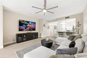 401 Bayfront Pl, Naples, FL 34102 - Photo 3