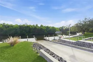 4670 Lafayette Ln W, Estero, FL 33928 - Photo 37