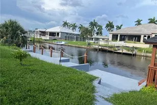 5313 Bayview Ct, Cape Coral, FL 33904 - Photo 1