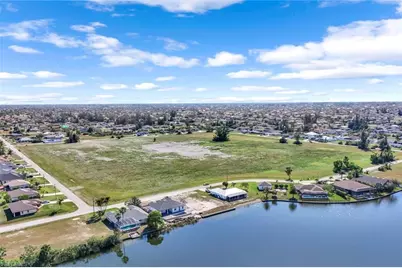 1216 NW 30th Pl, Cape Coral, FL 33993 - Photo 9