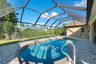 579 Raven Way, Naples, FL 34110 - Photo 15