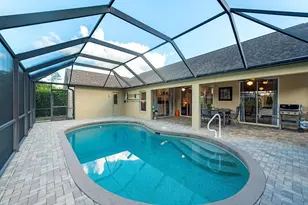 579 Raven Way, Naples, FL 34110 - Photo 17