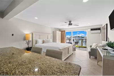 900 Broad Ave S #110, Naples, FL 34102 - Photo 25