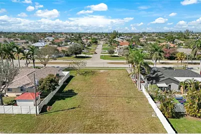 1813 Academy Blvd, Cape Coral, FL 33990 - Photo 5