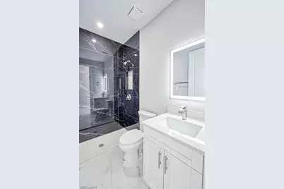 817/819 Eisenhower Blvd, Lehigh Acres, FL 33974 - Photo 19