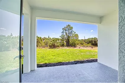 817/819 Eisenhower Blvd, Lehigh Acres, FL 33974 - Photo 21