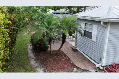 10341 Nightwood Dr, Fort Myers, FL 33905 - Photo 17