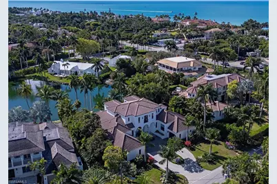 2375 Lantern Ln, Naples, FL 34102 - Photo 45