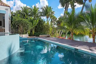 2375 Lantern Ln, Naples, FL 34102 - Photo 19