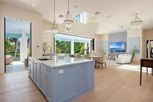 2375 Lantern Ln, Naples, FL 34102 - Photo 15