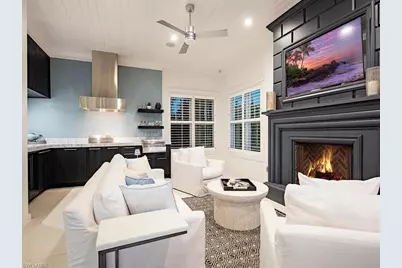 140 3rd Ave S, Naples, FL 34102 - Photo 13