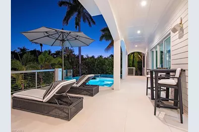 140 3rd Ave S, Naples, FL 34102 - Photo 15