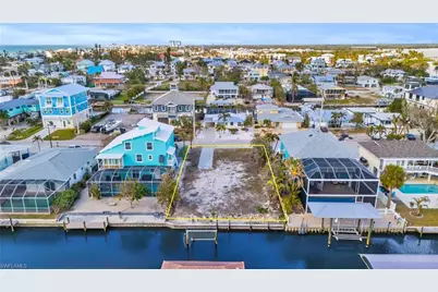 200 Curlew St, Fort Myers Beach, FL 33931 - Photo 9