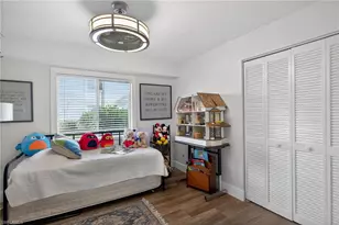 3665 Amberly Cir, Naples, FL 34112 - Photo 19