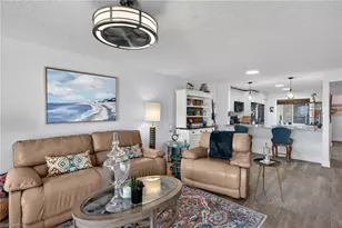 3665 Amberly Cir, Naples, FL 34112 - Photo 9