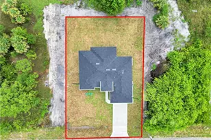 823 Hoosier St E, Lehigh Acres, FL 33974 - Photo 5