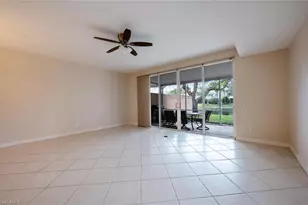 5417 Cove Cir, Naples, FL 34119 - Photo 5