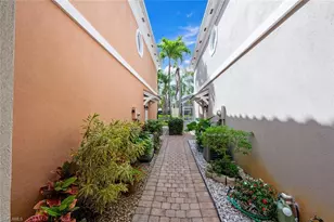 5417 Cove Cir, Naples, FL 34119 - Photo 3