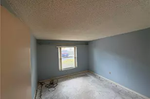 325 Charlemagne, Naples, FL 34112 - Photo 37