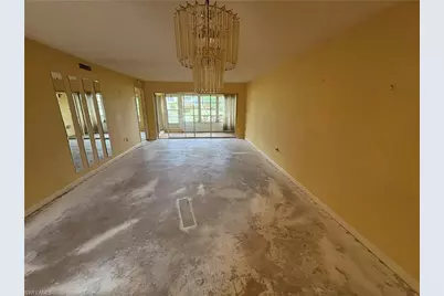 325 Charlemagne #101A, Naples, FL 34112 - Photo 3